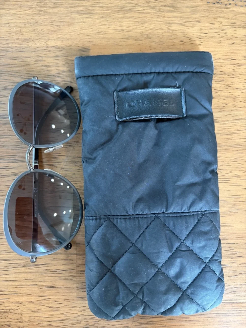 CHANEL Round Silver Metal Sunglasses with Dark Gradient Lenses - Picture 5 of 8